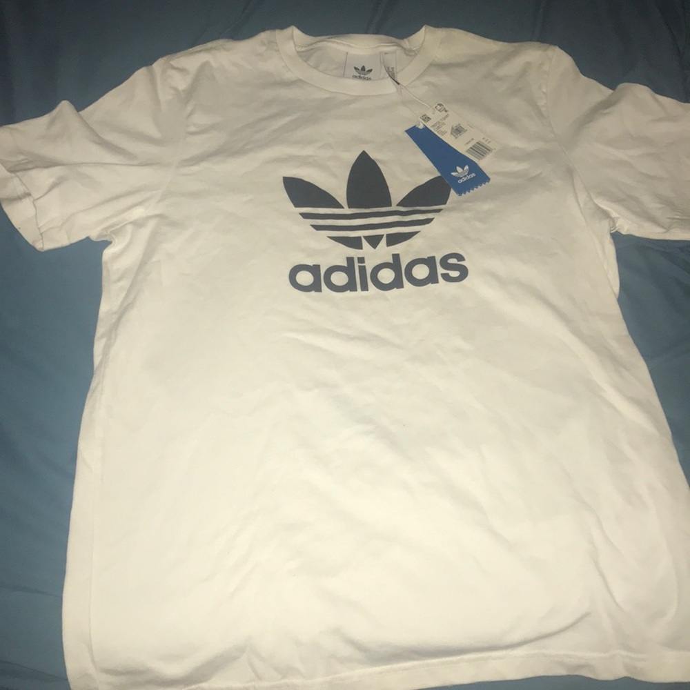 Adidas tee